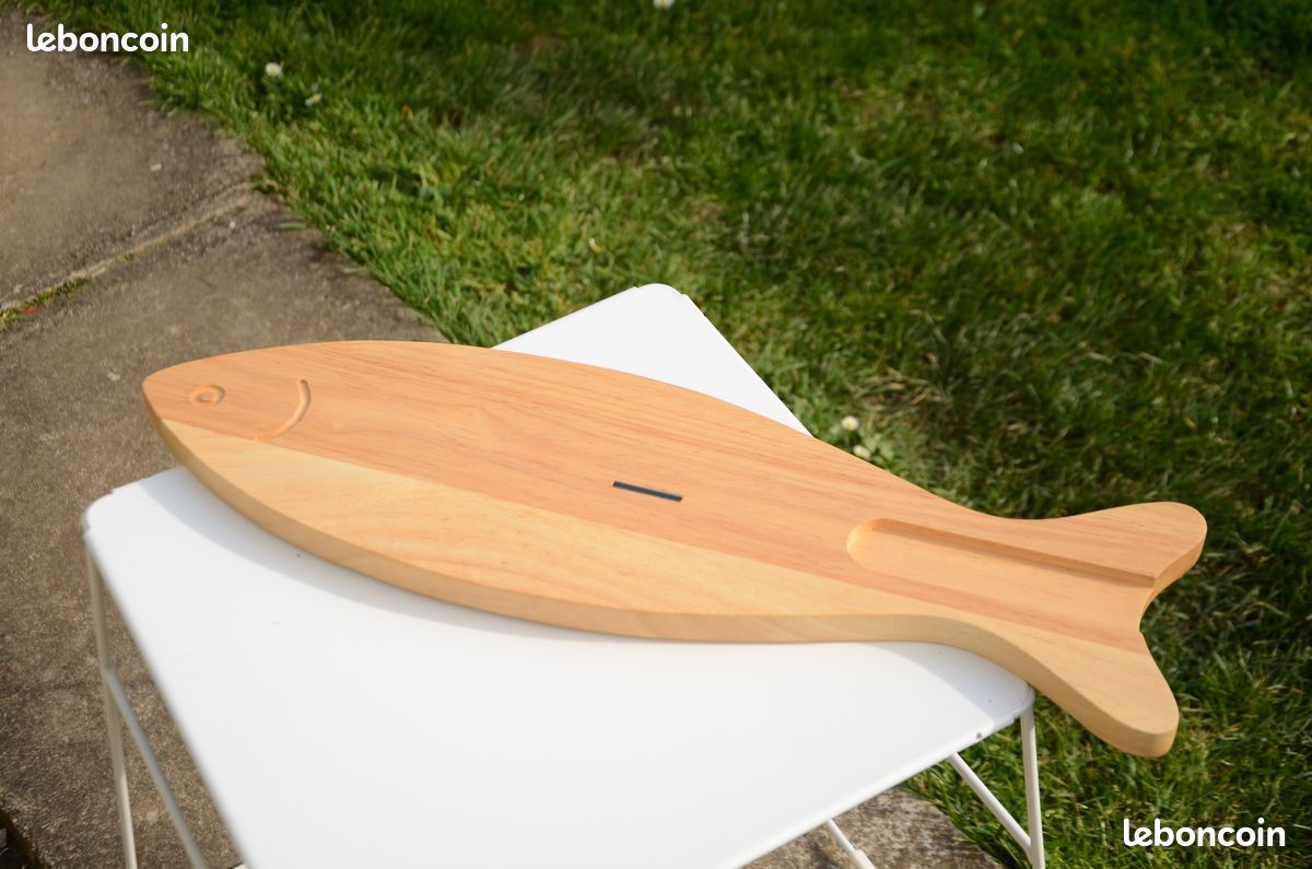 Grande Planche à Découper en Poisson, France, 1980s en vente sur