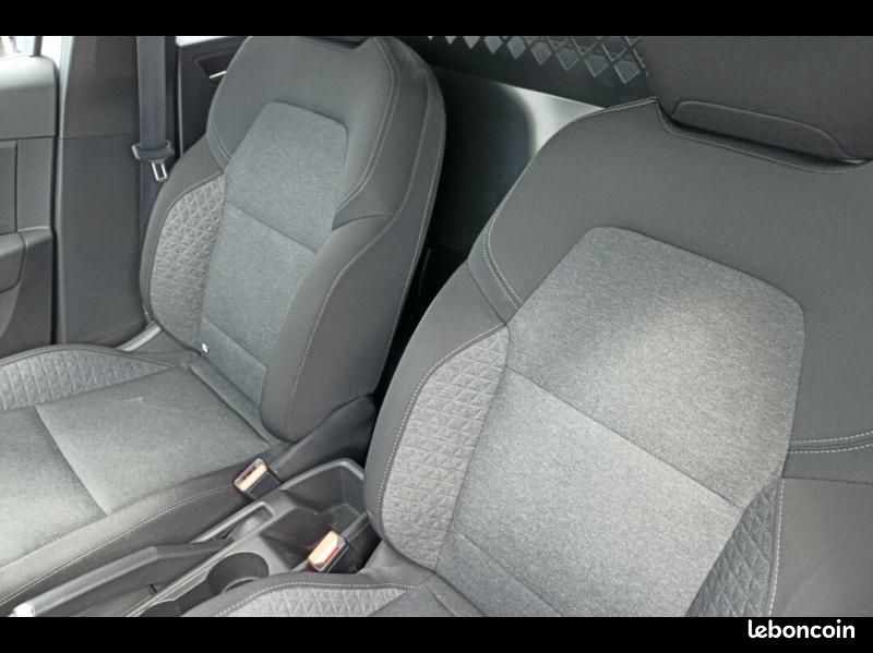Renault Clio 1.6 E-Tech hybride 140ch Business -21N (image 10)