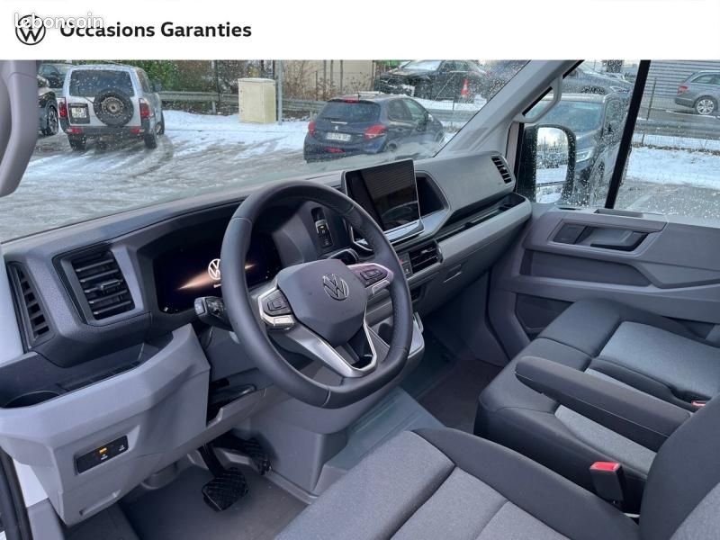 Volkswagen Crafter Fg 35 L3H3 2.0 TDI 140ch Business Traction BVA8 (image 11)