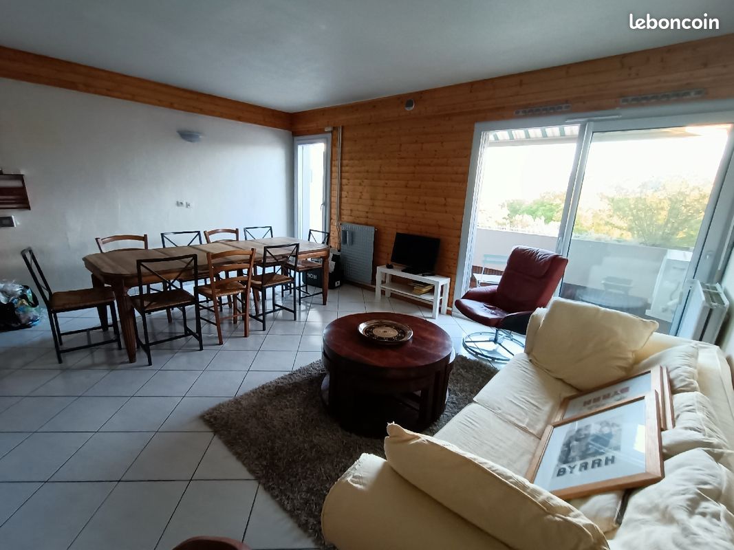 Chambre 2 personnes dans appartement (image 3)