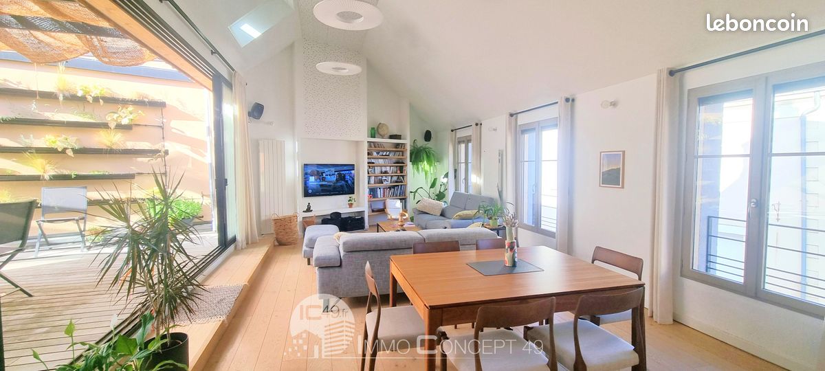 Maison 6 pièces 189 m² · à Brissac Loire Aubance · 189 m² · 499 000 €