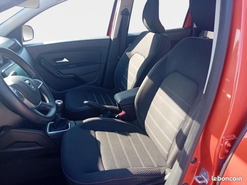 Dacia Duster 1.5 Blue dCi 115ch Confort 4x2 (image 14)