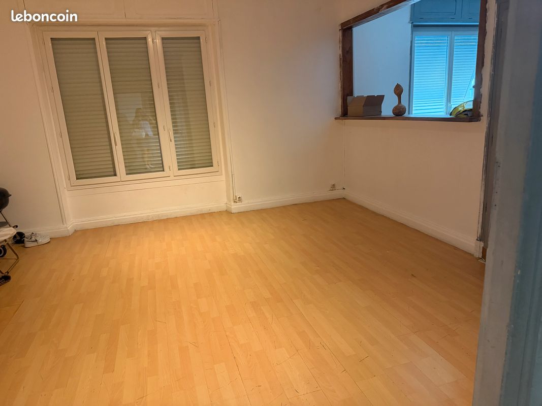Appartement 3 pièces 75 m² · à Carmaux · 75 m² · 640 €