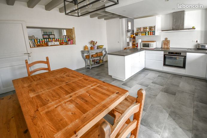 Maison a louer nanterre - 7 pièce(s) - 183 m2 - Surfyn