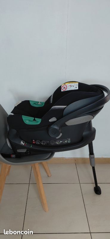 Cosy Cybex Aton S2 + base isofix (image 3)