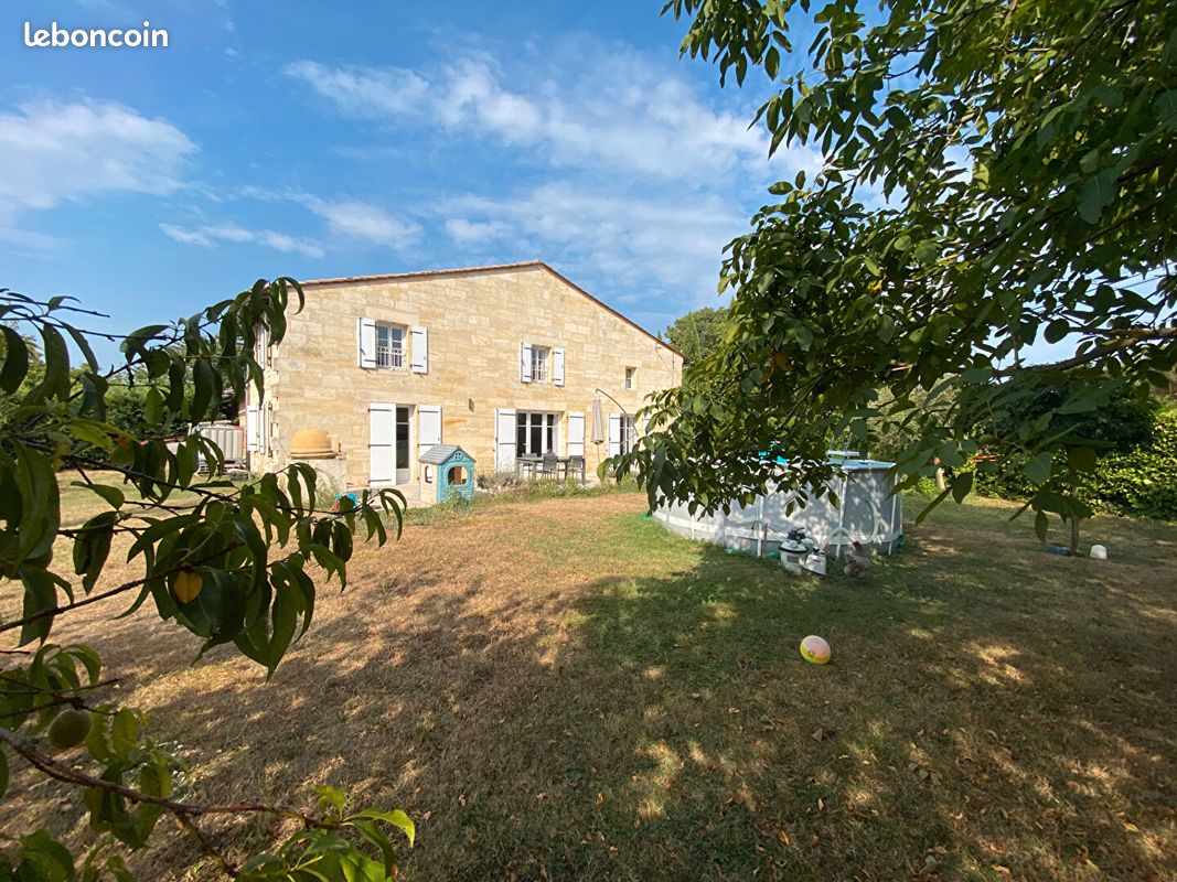Maison 4 pièces 133 m² · à Saint-Émilion · 133 m² · 318 000 €