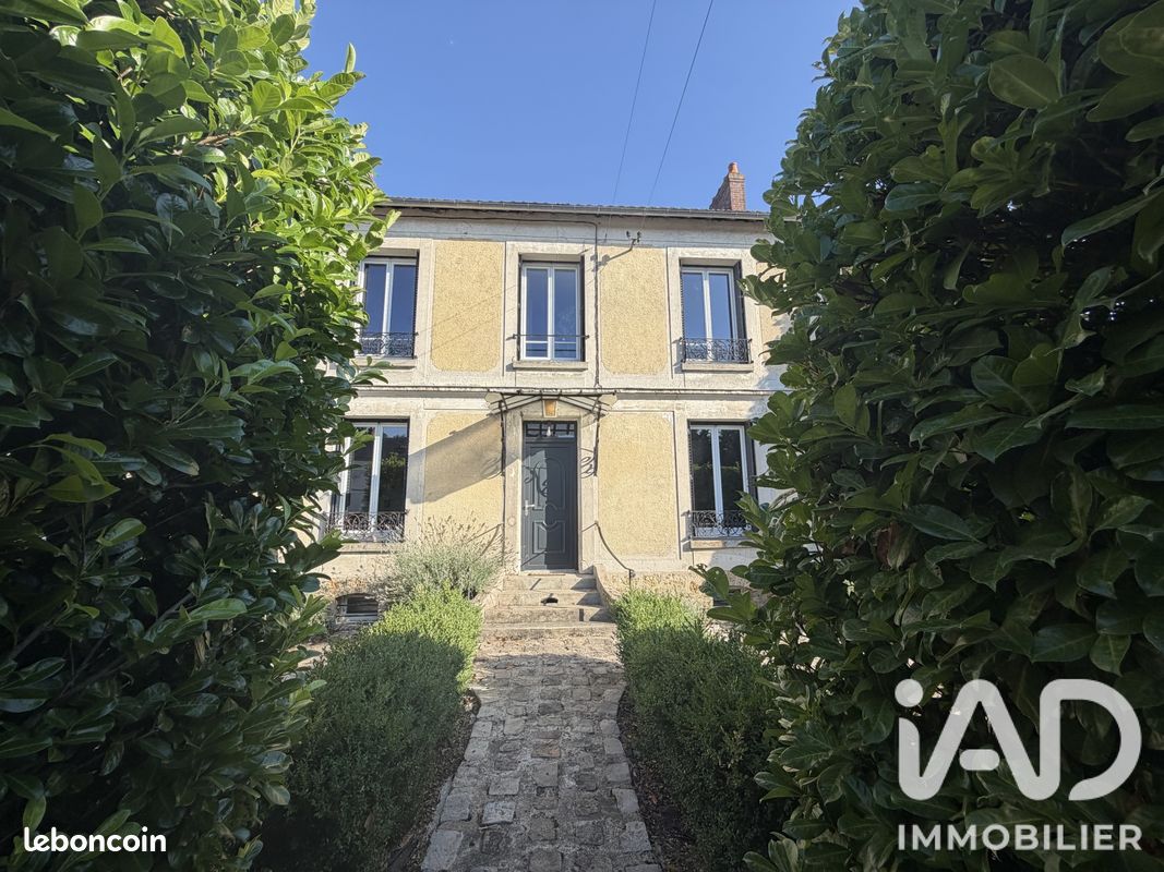 Maison 6 pièces 155 m² · à Coulommiers · 155 m² · 379 000 €