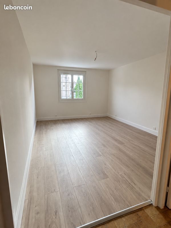 Appartement 2 pièces 54 m² · à Saint-Paul-en-Jarez · 54 m² · 665 €/mois