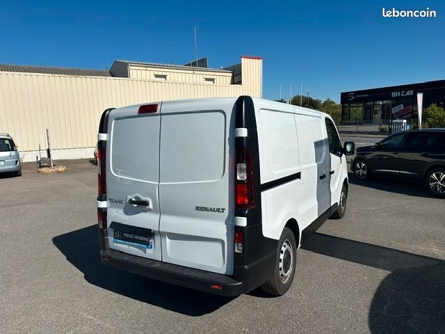 Renault TRAFIC III FOURGON L1H1 3T 2.0 BLUE DCI 130CH ADVANCE GSR2 (image 7)