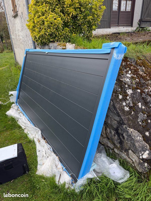 Portail aluminium (image 1)