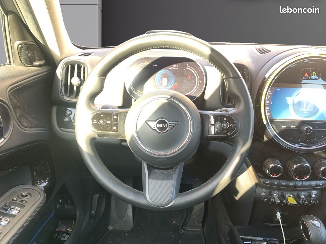 MINI COUNTRYMAN F60 LCI Countryman 125 - 95 ch ALL4 BVA6 Cooper SE Edition Premium Plus (image 13)