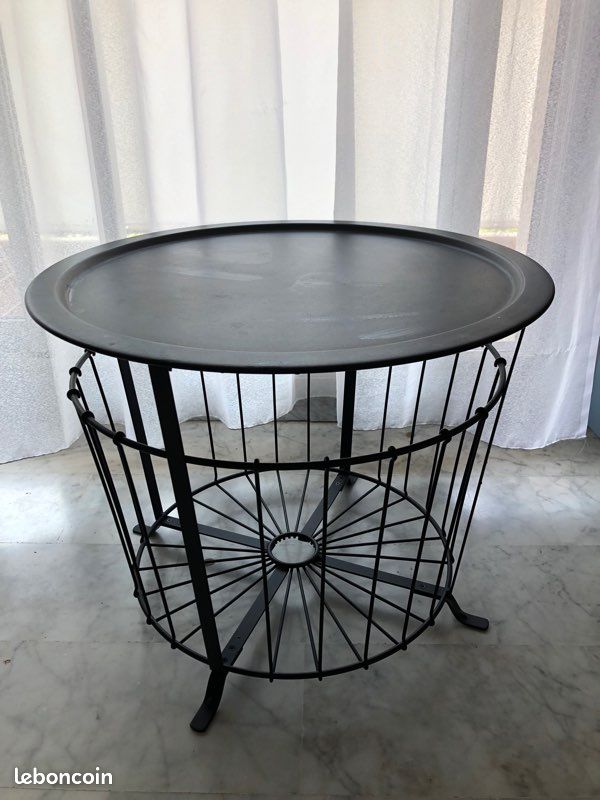 Table basse métal noir Ikea Gualöv (image 1)