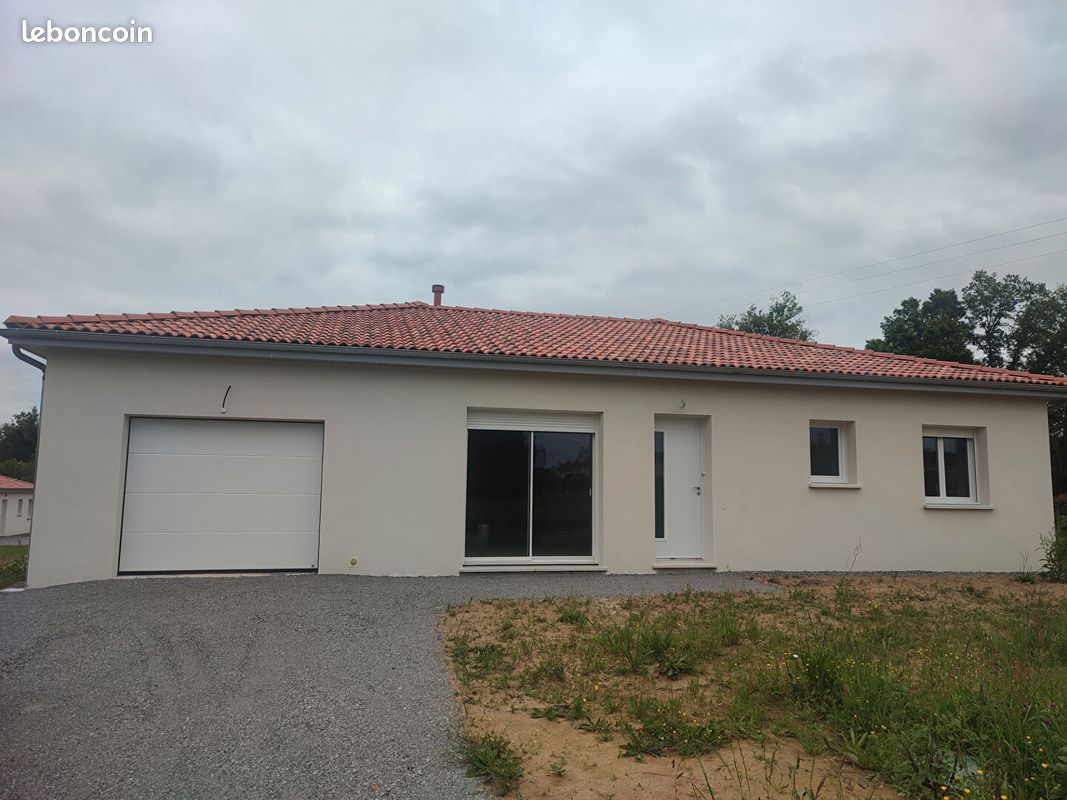 Maison 4 pièces 100 m² · à Saint-Laurent-sur-Gorre · 100 m² · 905 €/mois
