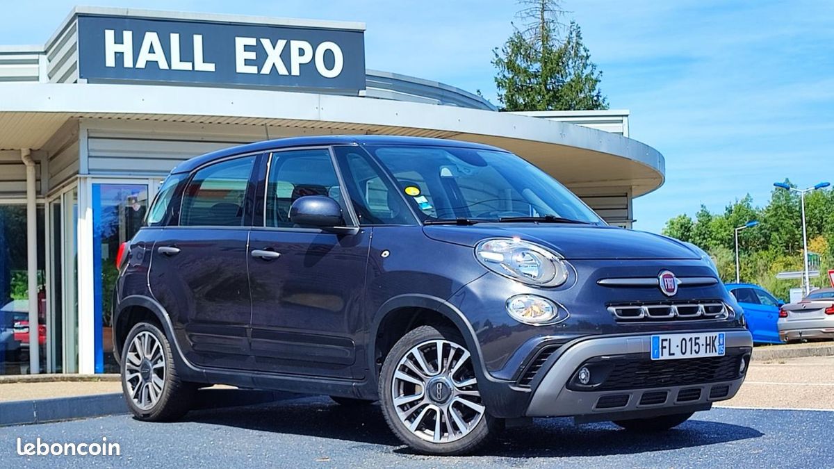 Offer FIAT 500L 1.6 Multijet 120 CV Mirror City Cross