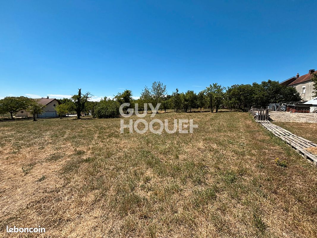 Terrain 860 m² · à Avrigney-Virey · 860 m² · 45 000 €