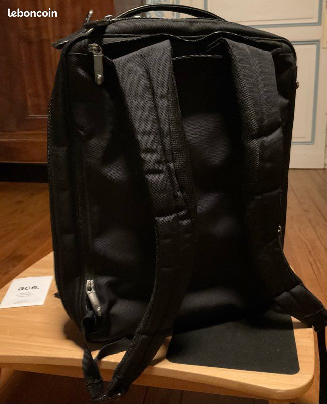 Briefcase (image 13)