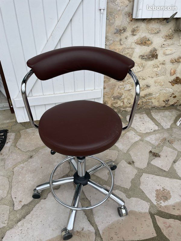 Fauteuil de bureau a roulettes vintage (image 2)