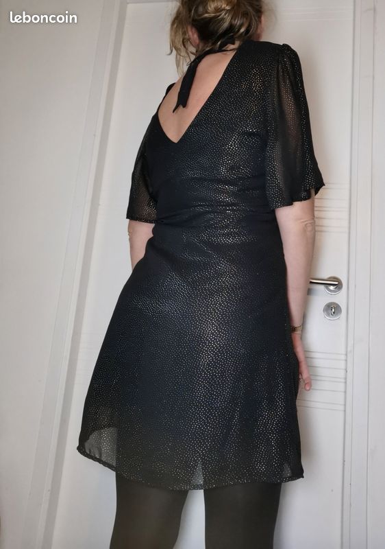 Robe Marron Taille 38 - Style Moulant, Longueur Genou, Sans Manches - Occasion En Très Bon état