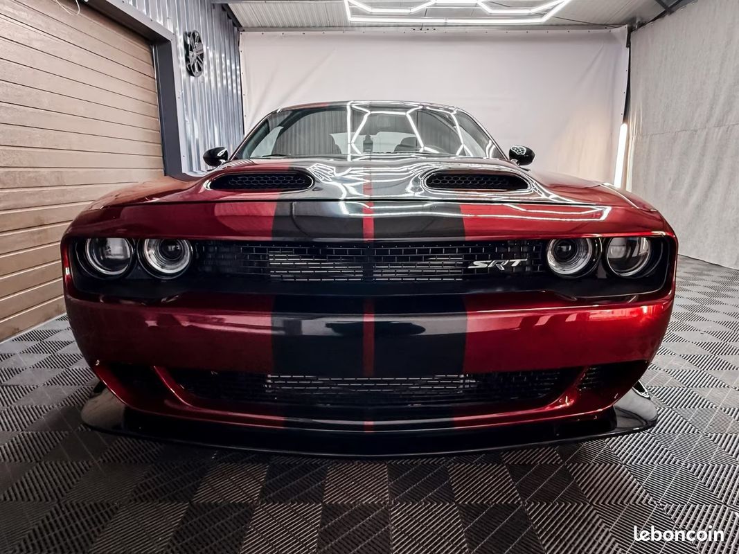 Dodge CHALLENGER Scat Pack Widebody 6.4 V8 HEMI 492 ch BVM – Toit ouvrant – Widebody (image 2)