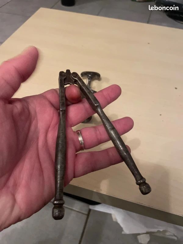 Lot D'outils De Cuisine Anciens - Occasion, D'origine Française