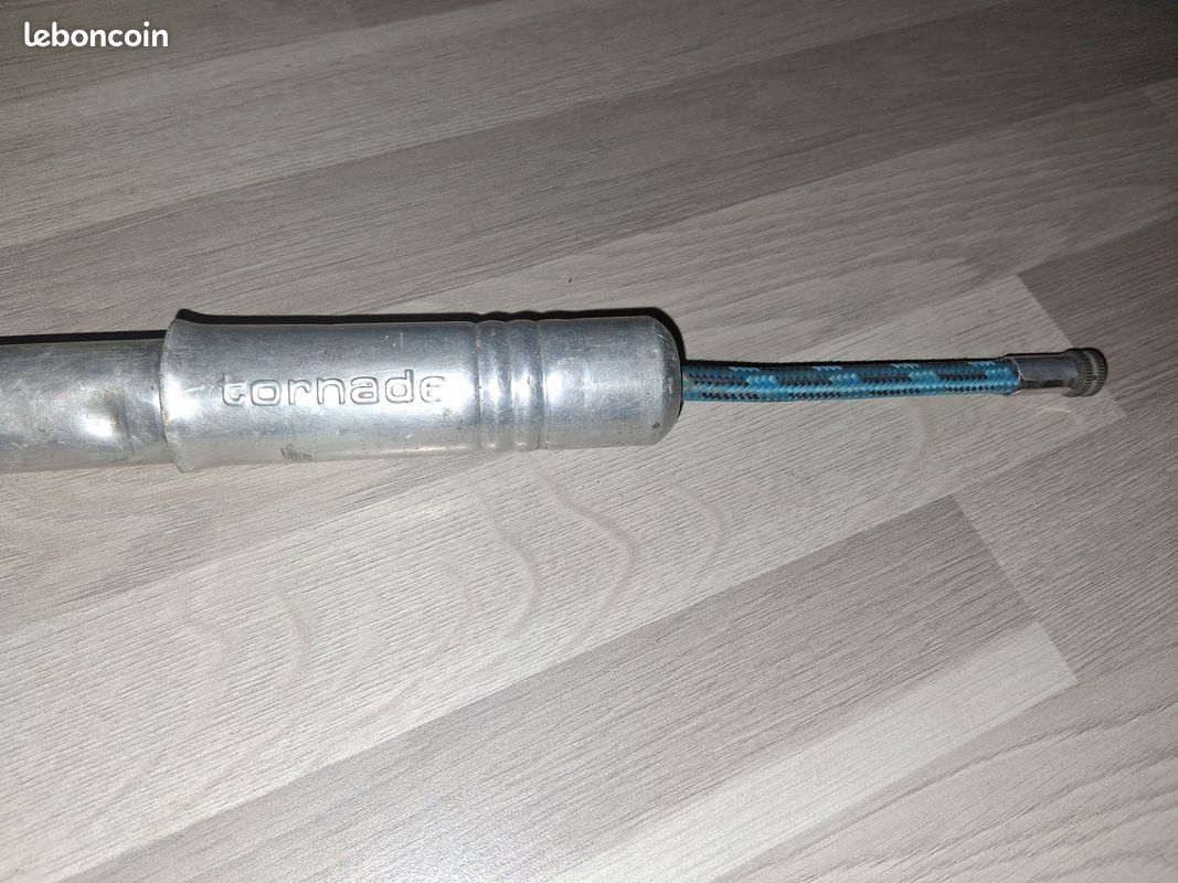 Pompe à Vélo Tornade Solibloc Vintage 315mm En Aluminium - Ancien Modèle Français