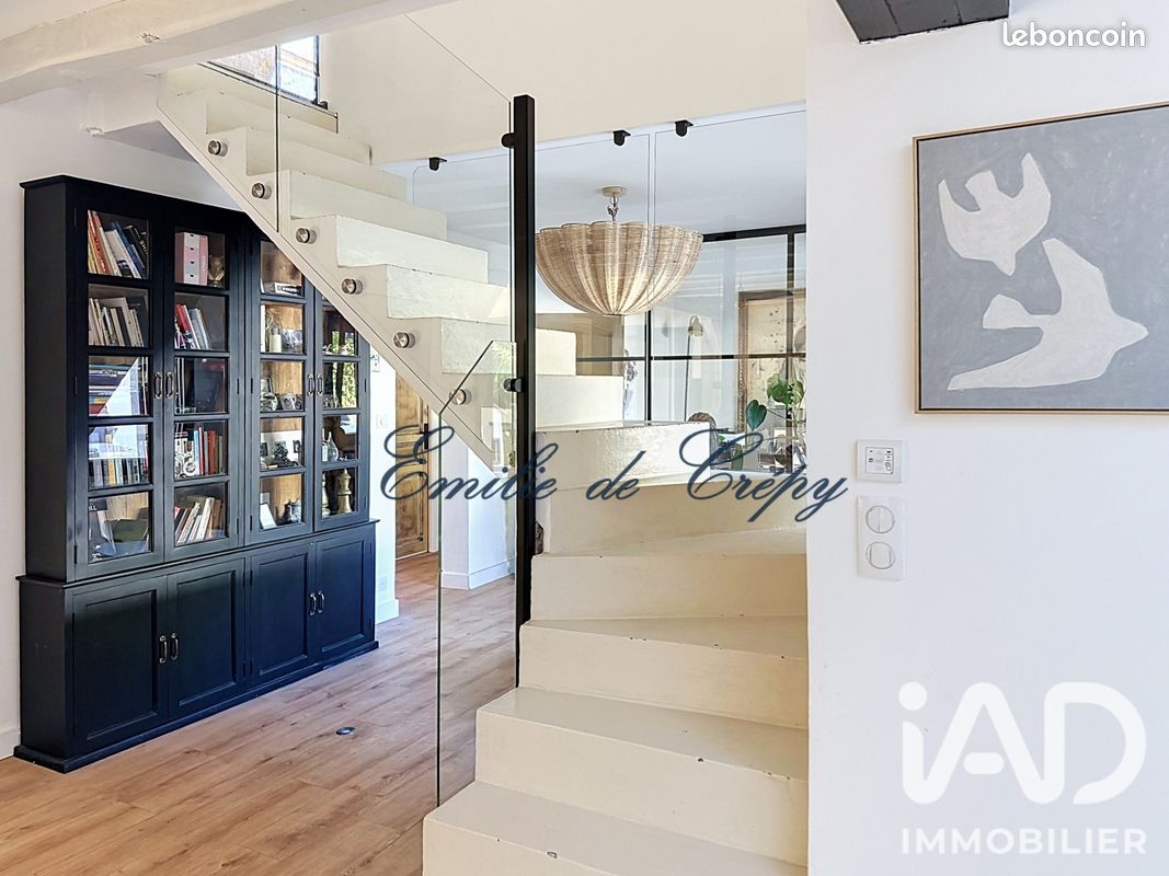 Maison 7 pièces 246 m² · à Olivet · 246 m² · 690 000 €