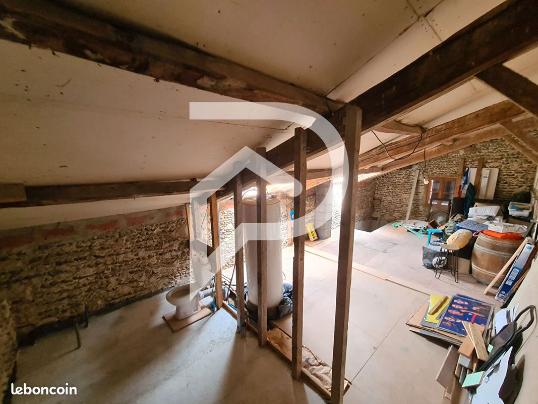 Maison 8 pièces 225 m² - Amou 40330 (image principale 16)