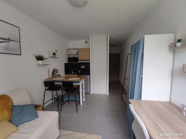 Studio 1 pièce 19 m²