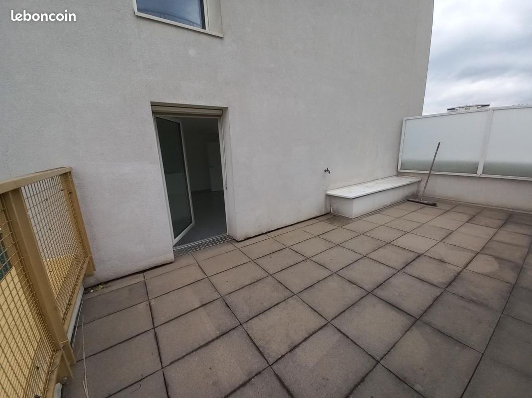 Appartement 4 pièces 79 m² · à Grenoble · 79 m² · 1 025 €/mois