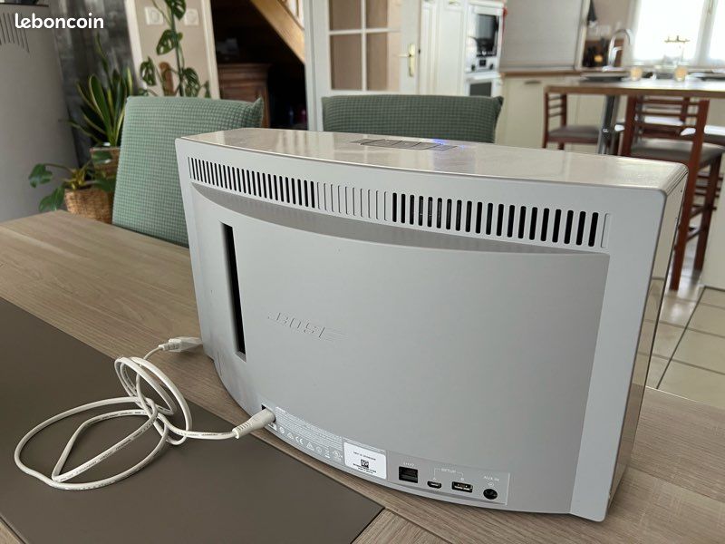 Enceinte Bluetooth BOSE SoundTouch 30 - Excellent état (image 2)