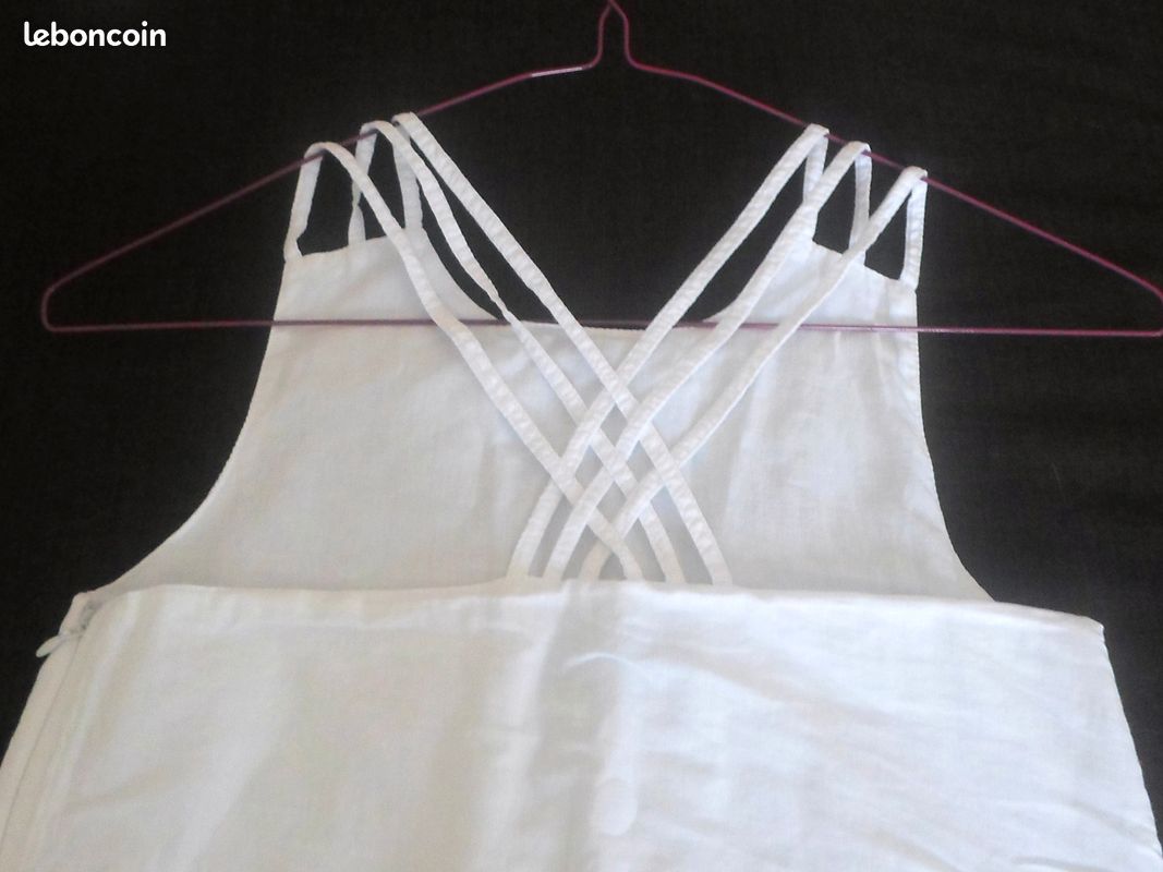 Robe blanche 10 ans (image 2)