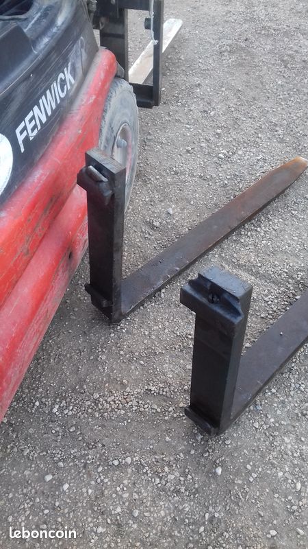 Fourches chariot elevateur (image 1)