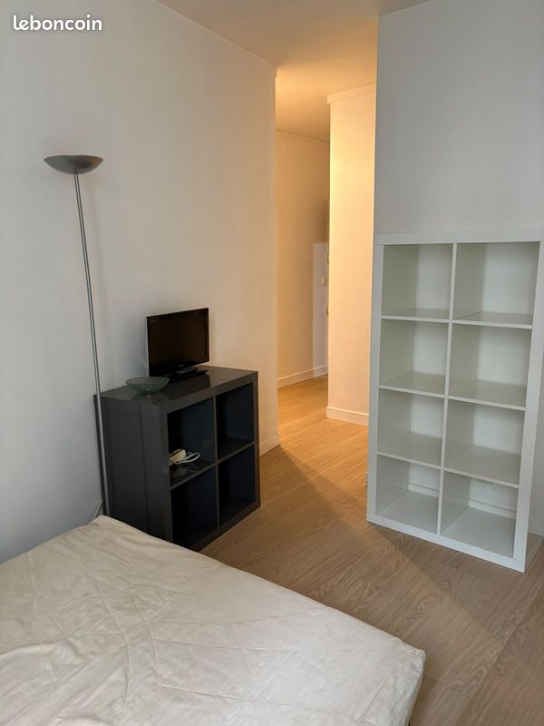 Appartement 1 pièce 20 m² · à Paris · 20 m² · 900 €/mois