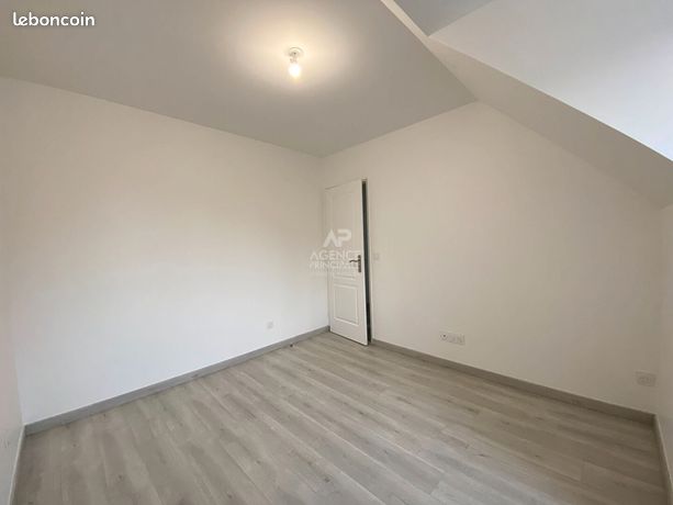 Maison a louer pontoise - 6 pièce(s) - 89 m2 - Surfyn