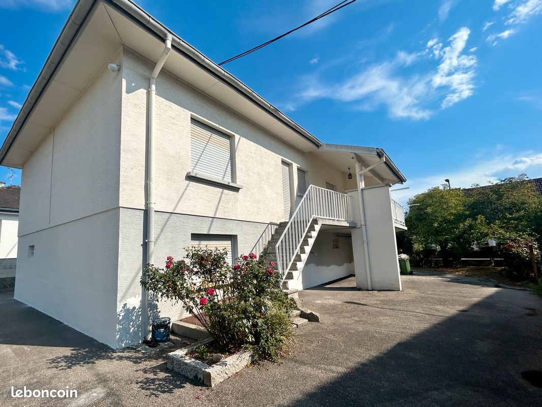 Maison 6 pièces 150 m² · à Richwiller · 150 m² · 1 490 €/mois