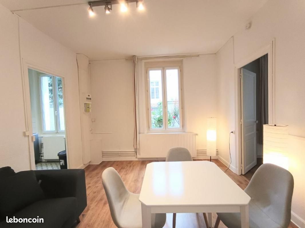 Appartement 1 pièce 38 m² · à Reims · 38 m² · 560 €/mois