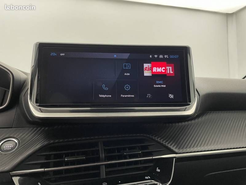 Peugeot 208 100 S&S BVM6 Allure (image 20)