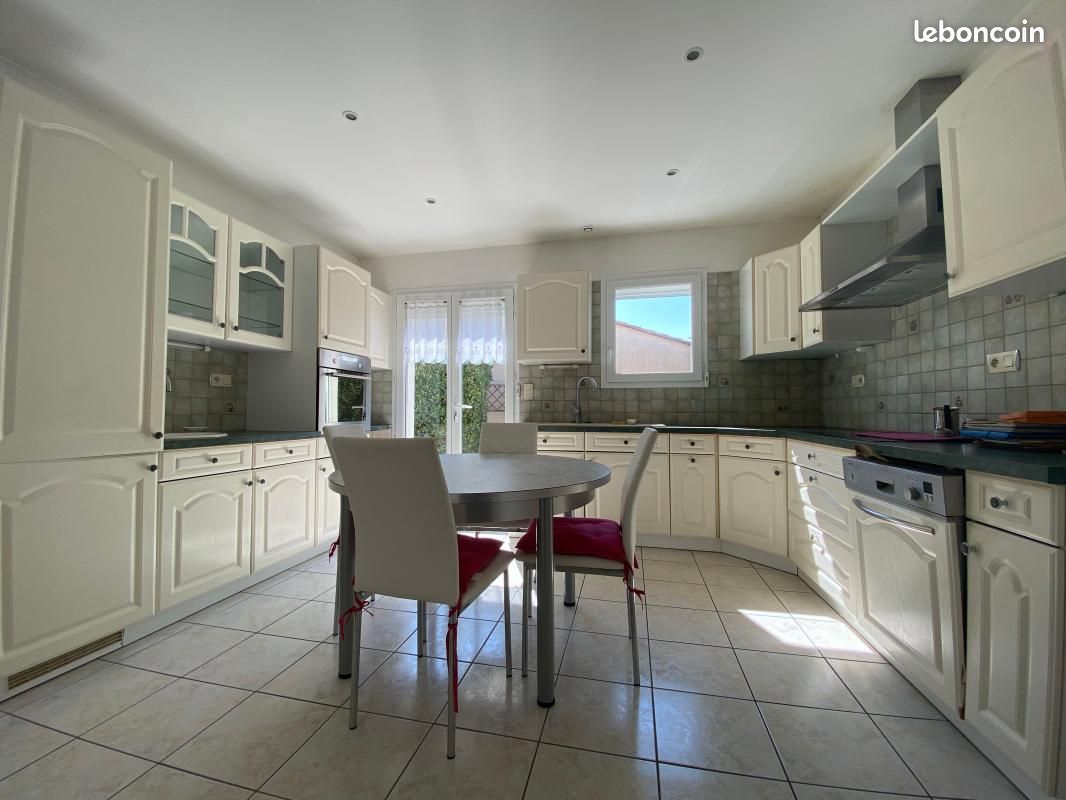 Maison 4 pièces 140 m² - Saint-Palais-sur-Mer 17420 (image principale 5)