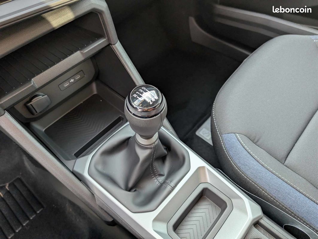 Dacia BIGSTER 1.2 MILD HYBRID-G 140CH EXPRESSION (image 18)