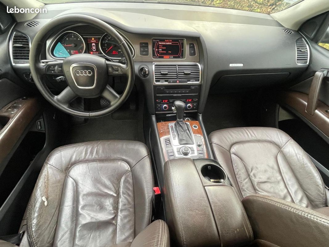 AUDI Q7 AUDI 3.0 TDI 230 AMBITION LUXE QUATTRO TIPTRONIC BVA 7 places (image 8)