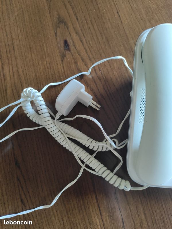 Téléphone Alcatel XL 650 (image 3)
