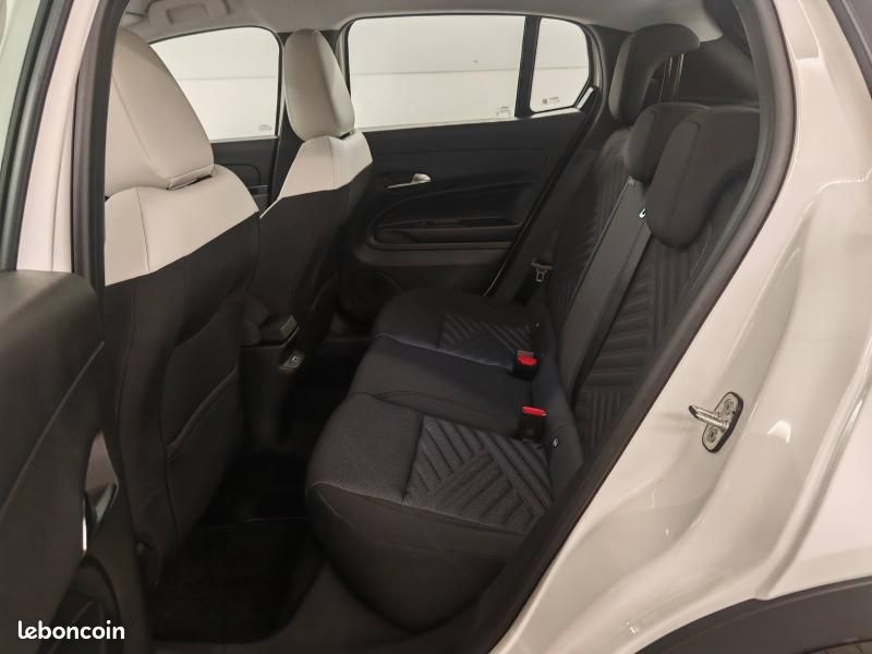 Fiat 600 1.2 Hybrid Turbo 110ch Icône eDCT6 Step 2 (image 10)