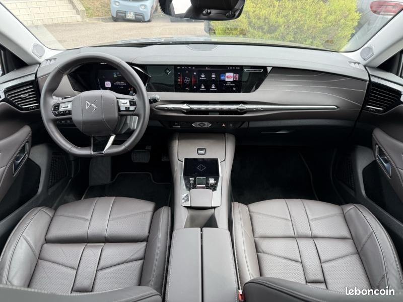 Ds DS 4 E-TENSE 225 / MAGNIFIQUE / Antoine de Saint Exupéry (image 22)