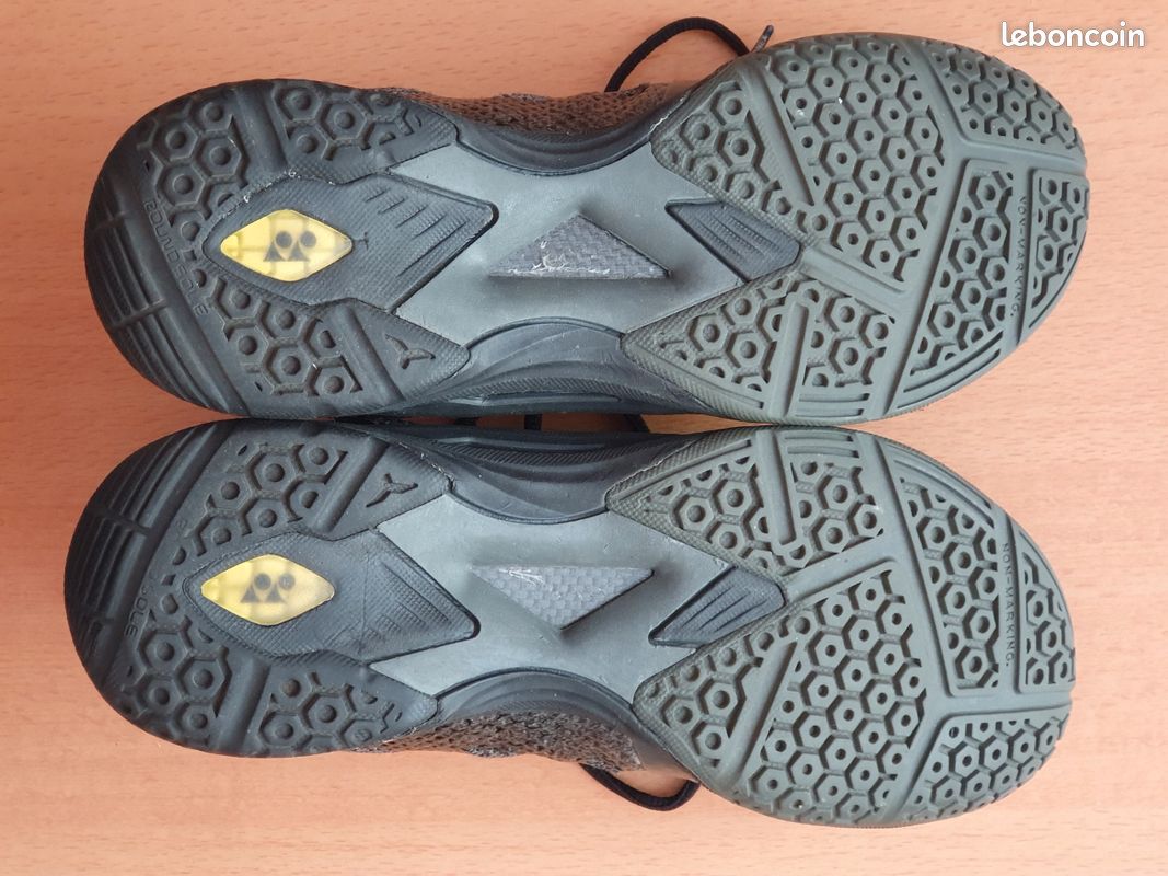 Chaussures de salle Yonex Power Cushion Aerus 3 (image 3)
