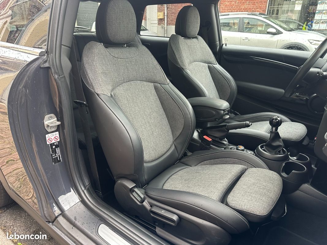 Mini cooper s 2.0 l greenwich / toit ouvrant / apple carplay / pneus avant neuf (image 19)