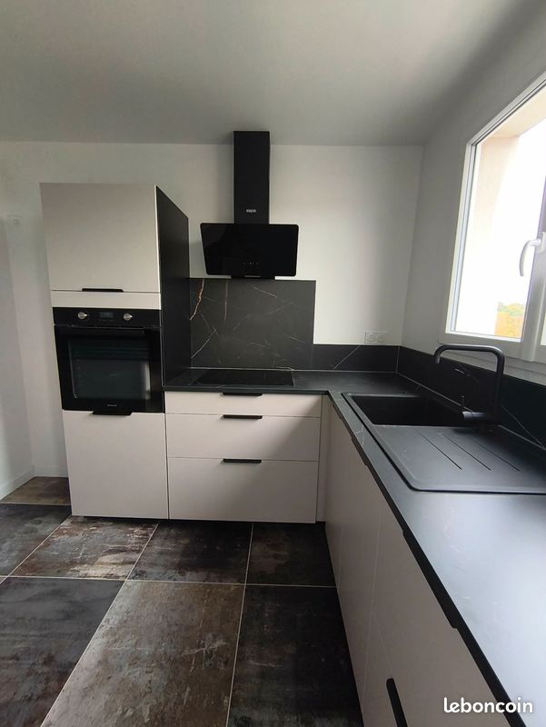 Appartement 4 pièces 73 m² · à Saint-André-les-Vergers · 73 m² · 850 €