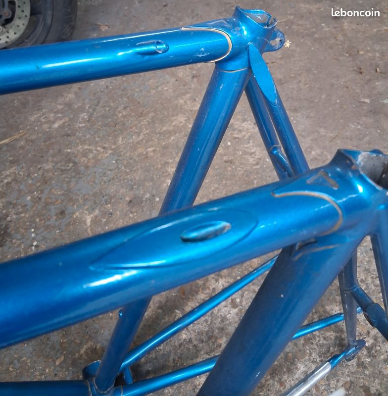 Cadre De Vélo Route Vintage DAZZAN 57 Acier - Bleu, Taille L, New Old Stock