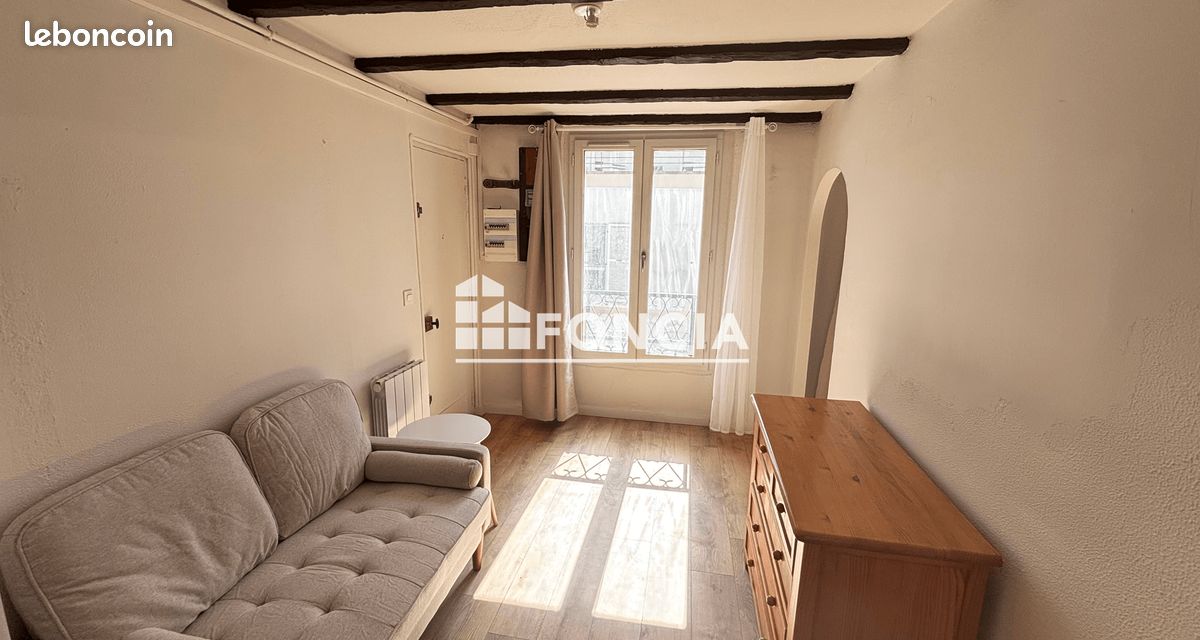 Appartement 2 pièces 27 m² · à Paris · 27 m² · 1 050 €/mois