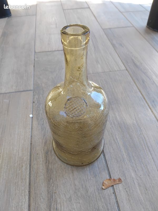 Bouteille verre craquelé (image 1)
