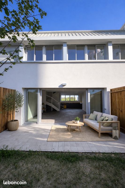 Maison 4 pièces 94 m² · à Villenave-d'Ornon · 94 m² · 285 000 €
